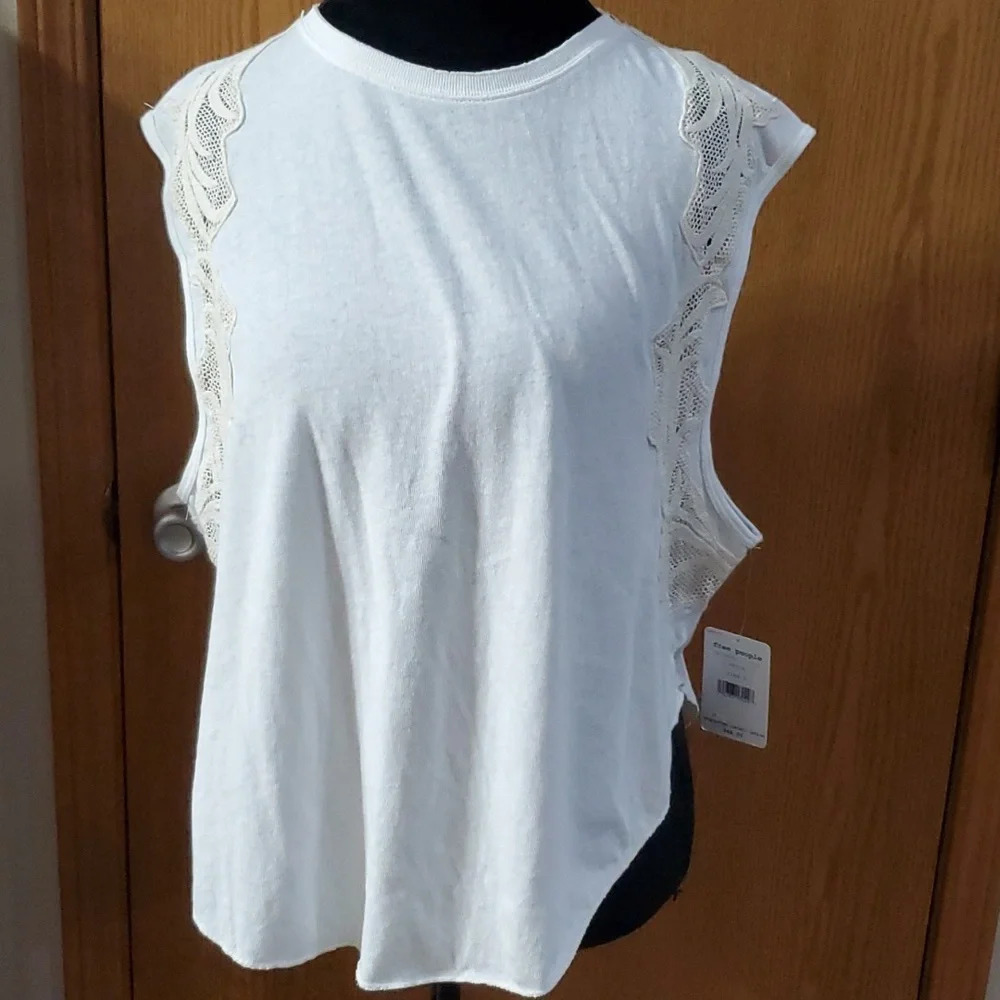 We The Free White Lace-Trim Muscle Tee